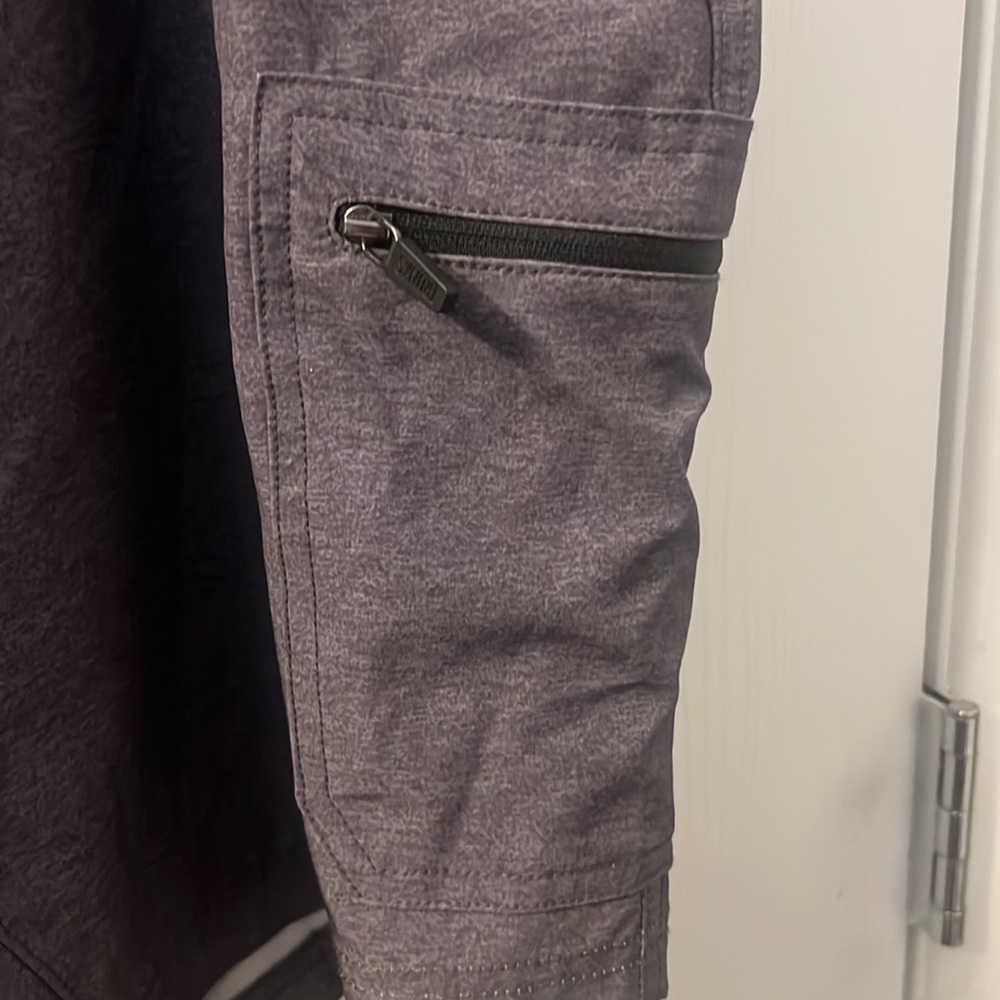 Trunks Multi-Functional Shorts Size 32 - image 5